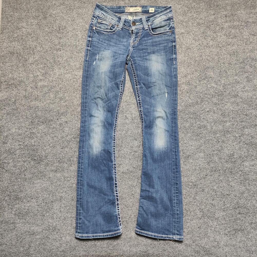 BKE Culture Bootcut Jeans Womens 28L Medium Wash Blue Low Rise Distressed Denim